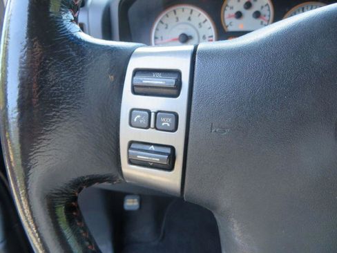 Used 2011 Nissan Titan PRO-4X image 17