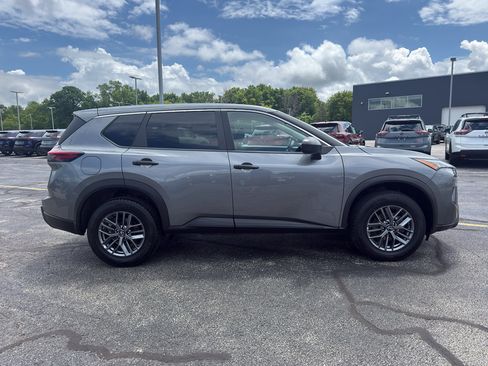 Certified 2024 Nissan Rogue S AWD/4WD image 4