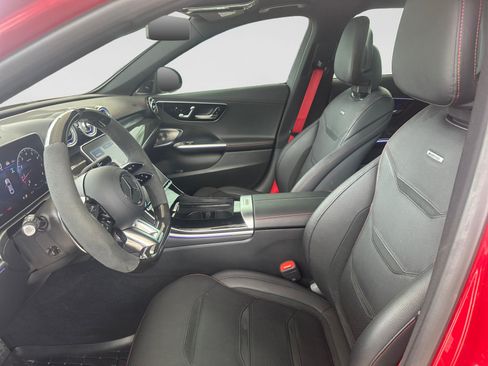 Used 2025 Mercedes-Benz C 43 AMG 4MATIC Sedan image 10
