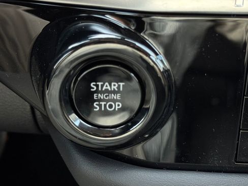 New 2026 Nissan Pathfinder SV image 17