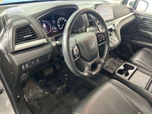 Used 2025 Honda Odyssey EX-L image 13