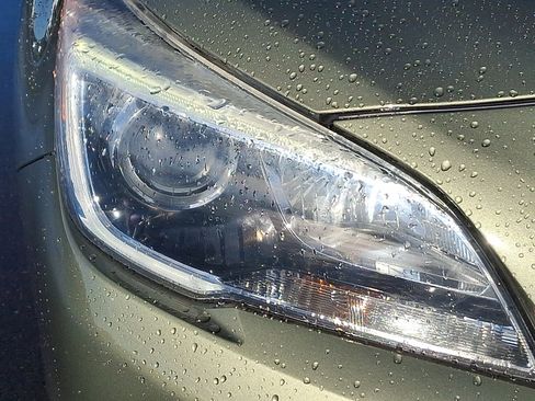 Used 2017 Subaru Outback 2.5i Premium image 9