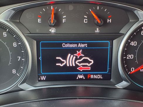 Used 2020 Chevrolet Equinox LT FWD image 15