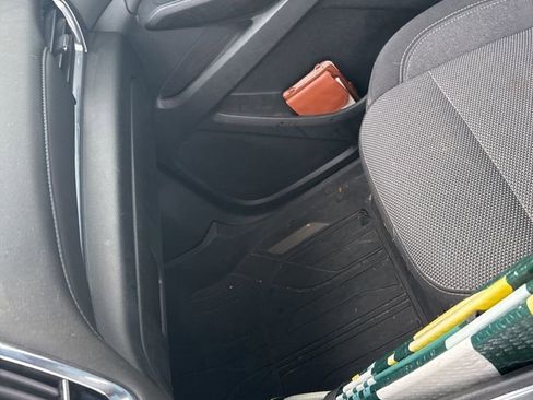 Used 2023 Chevrolet Traverse LT w/ LPO, Floor Liner Package image 50