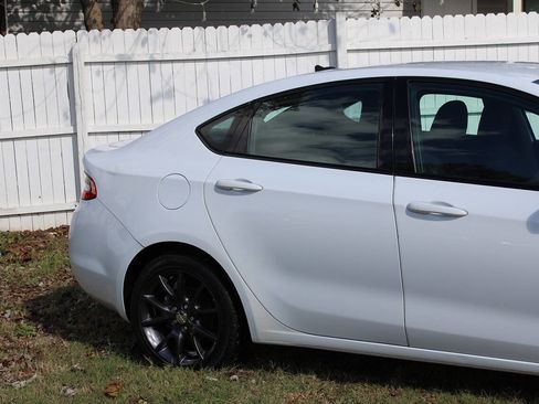 Used 2016 Dodge Dart SXT w/ Rallye Appearance Group image 11