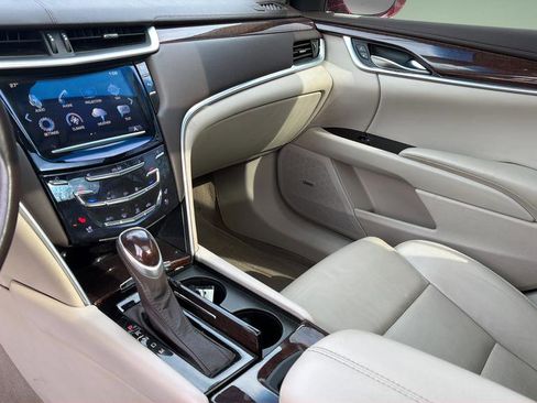 Used 2017 Cadillac XTS Luxury w/ Driver Awareness Package image 31