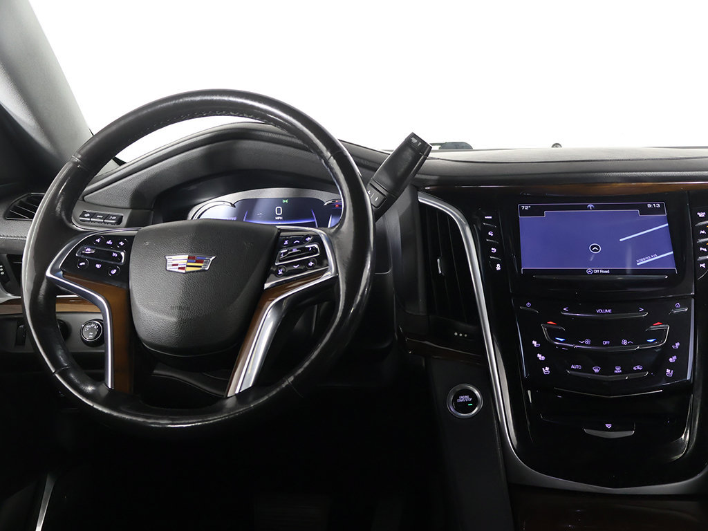 Used 2019 Cadillac Escalade ESV Premium Luxury w/ Escalade Sport Edition AWD/4WD image 43