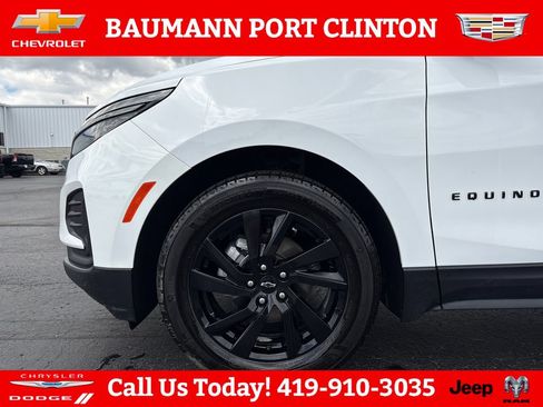 Used 2024 Chevrolet Equinox LS w/ LS Convenience Package FWD image 30