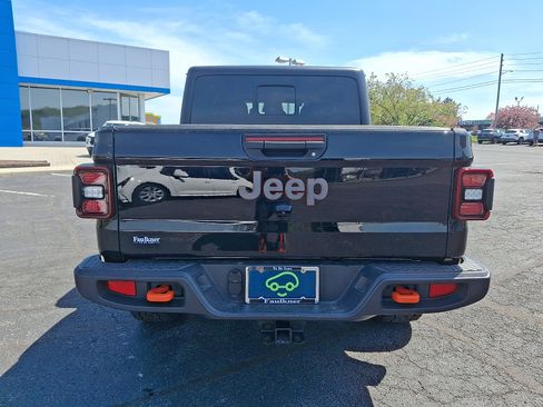 Used 2026 Jeep Gladiator Mojave AWD/4WD image 6