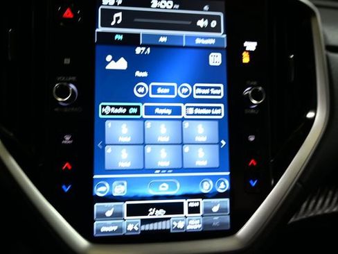 Used 2024 Subaru Ascent Premium w/ Convenience Package image 28