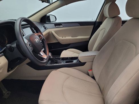 Used 2018 Hyundai Sonata SE FWD image 17