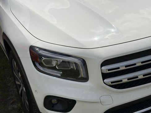 Used 2020 Mercedes-Benz GLB 250 image 3