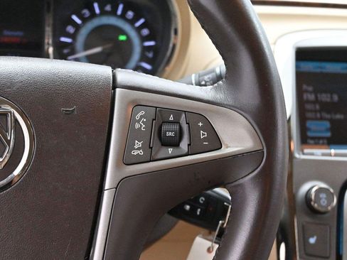 Used 2013 Buick LaCrosse Leather FWD image 15
