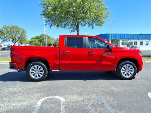 Used 2026 Chevrolet Silverado 1500 Custom image 6