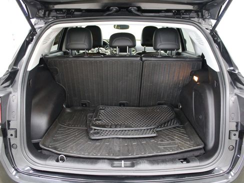 Used 2021 Jeep Compass Latitude w/ Sun and Sound Group AWD/4WD image 24