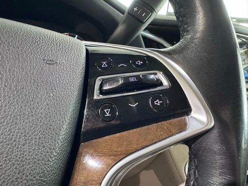 Used 2019 Cadillac Escalade Luxury image 35