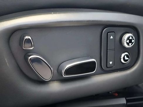 Used 2014 Bentley Mulsanne RWD image 9