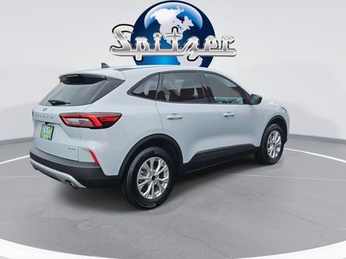 Used 2025 Ford Escape Active w/ Cold Weather Package image 8