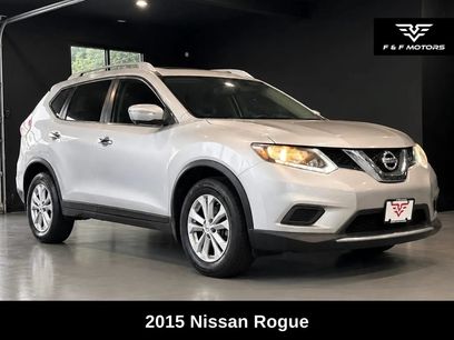 Used 2015 Nissan Rogue SV w/ SV Premium Package