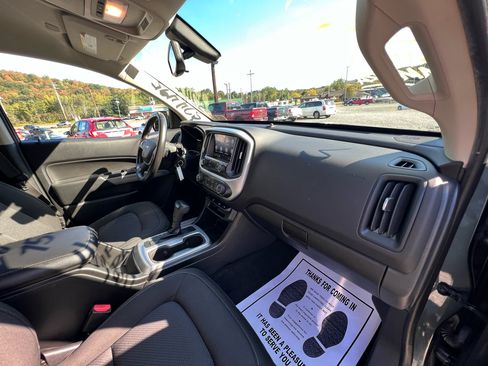 Used 2019 Chevrolet Colorado LT image 26