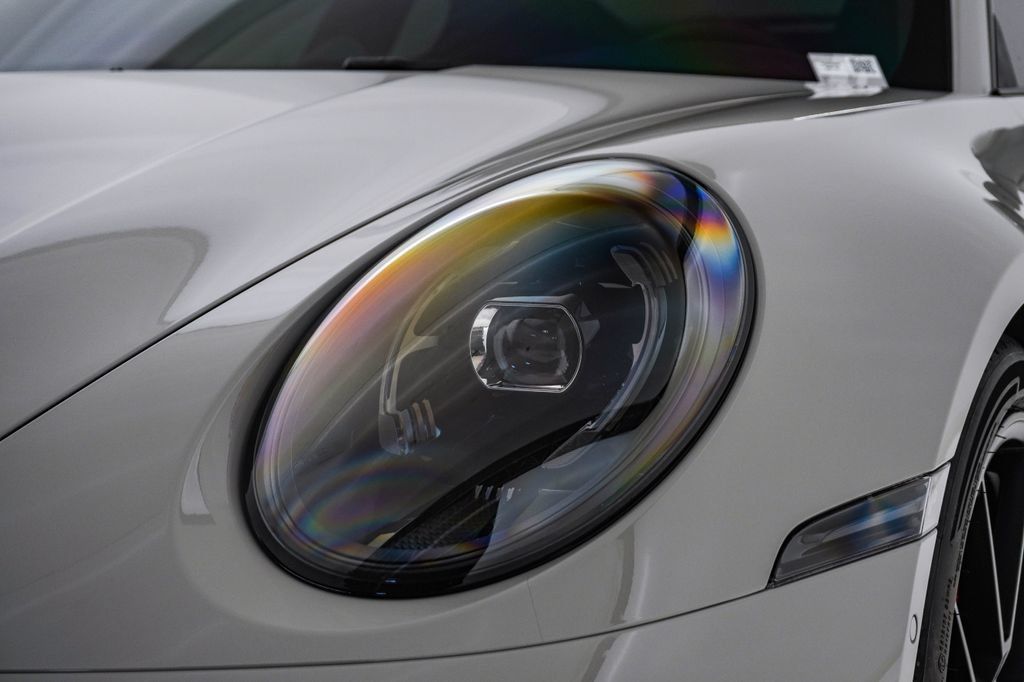 Certified 2026 Porsche 911 Carrera GTS RWD image 7