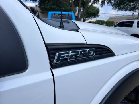 Used 2011 Ford F250 XL w/ PWR Equipment Group AWD/4WD image 6