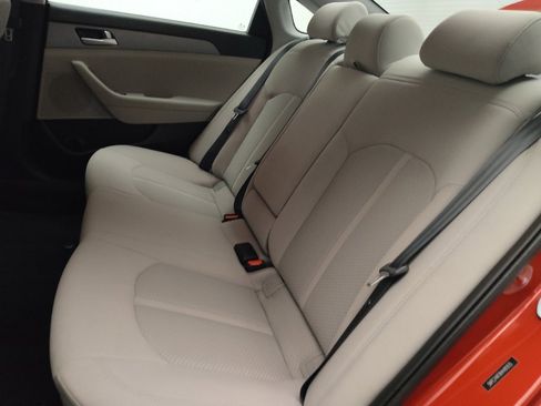 Used 2017 Hyundai Sonata SE FWD image 18