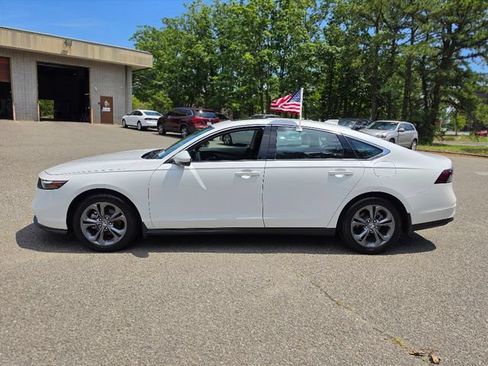 Certified 2024 Honda Accord EX image 2
