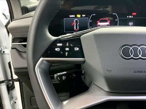 Used 2025 Audi Q6 e-tron Premium w/ Convenience Package image 15