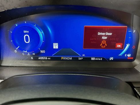Used 2023 Ford Explorer ST w/ Equipment Group 401A AWD/4WD image 18