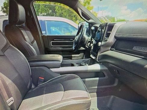 Used 2022 RAM 2500 Laramie AWD/4WD image 9