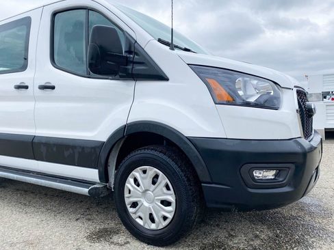 Used 2024 Ford Transit 250 Low Roof w/ Exterior Upgrade Package RWD image 20