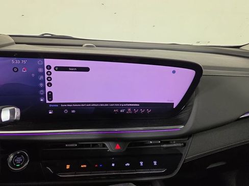 Used 2024 Buick Envision Preferred AWD/4WD image 21