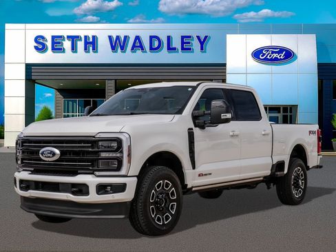 New 2026 Ford F250 Platinum AWD/4WD image 3