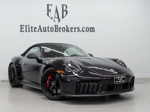 Used 2025 Porsche 911 Carrera 4 GTS w/ Premium Package AWD/4WD image 44