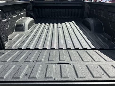 New 2026 GMC Sierra 2500 Denali w/ Denali Reserve Package AWD/4WD image 27