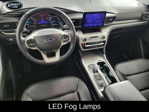 Certified 2021 Ford Explorer XLT w/ Equipment Group 202A AWD/4WD image 35
