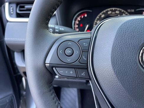 New 2025 Toyota RAV4 XLE image 17