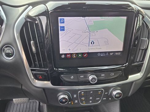 Used 2022 Chevrolet Traverse RS image 25