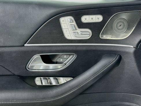 Used 2023 Mercedes-Benz GLS 450 4MATIC image 24