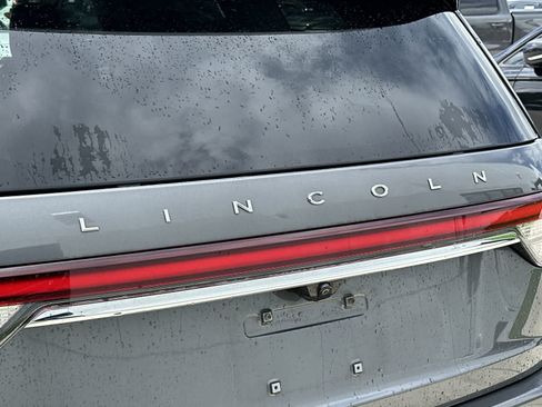 Used 2023 Lincoln Aviator Reserve AWD/4WD image 15