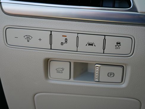 Used 2020 Hyundai Palisade Limited image 21