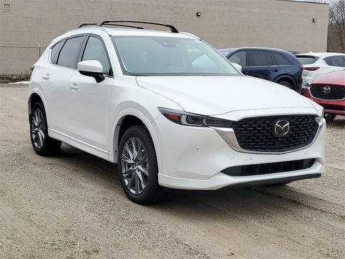 New 2025 MAZDA CX-5 AWD 2.5 S image 4
