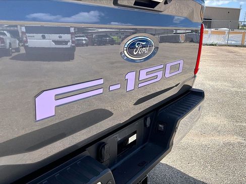 Used 2023 Ford F150 Lariat w/ Equipment Group 502A High AWD/4WD image 32