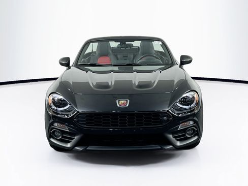 Used 2018 FIAT 124 Spider Abarth w/ Visibility Group RWD image 2