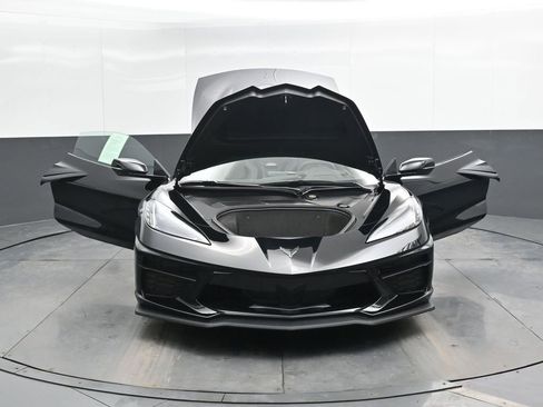 Used 2025 Chevrolet Corvette Stingray Coupe w/ Z51 Performance Package image 50