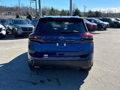 New 2026 Nissan Rogue SV AWD/4WD image 6