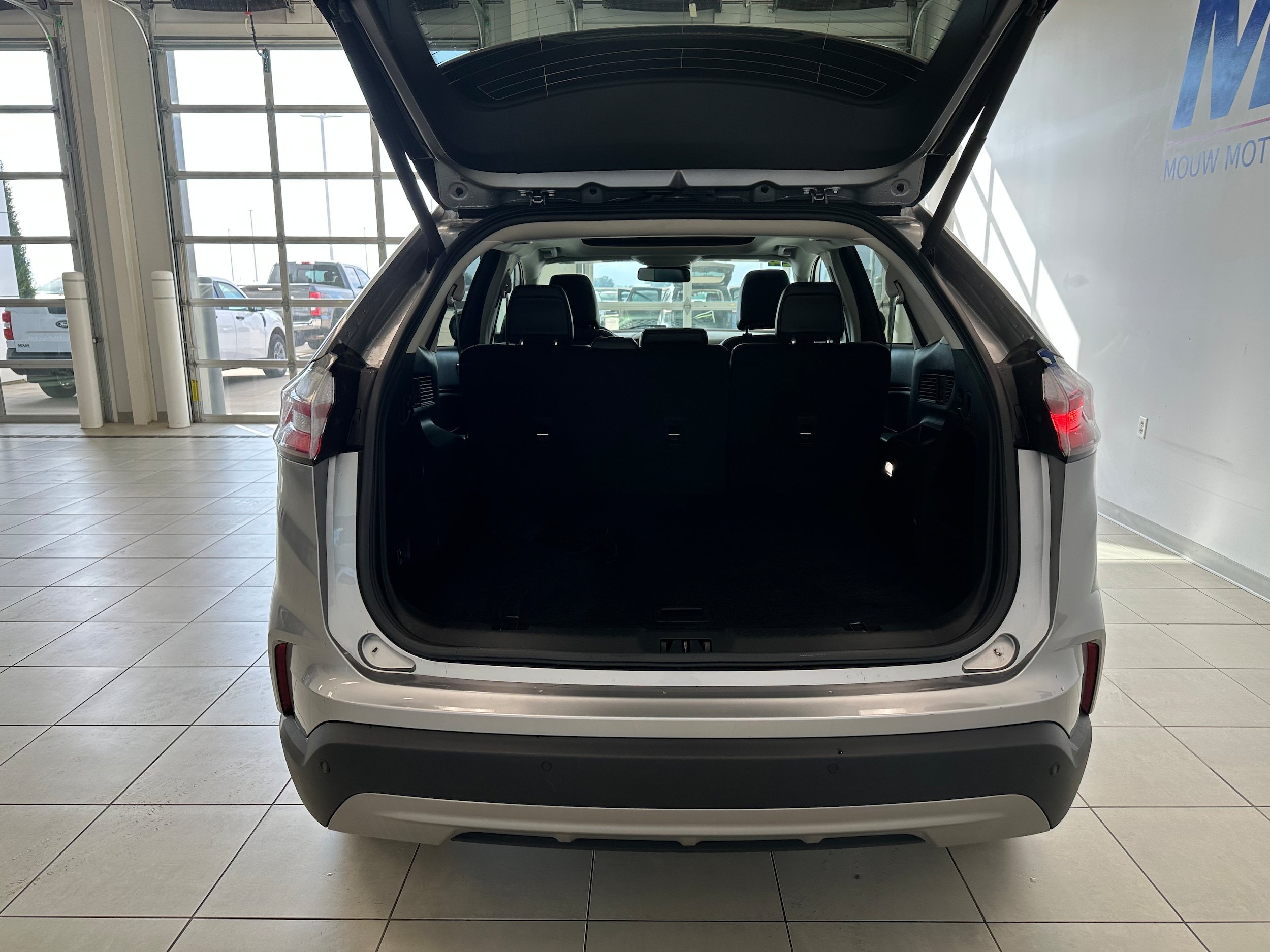Used 2024 Ford Edge SEL w/ Convenience Package AWD/4WD image 7