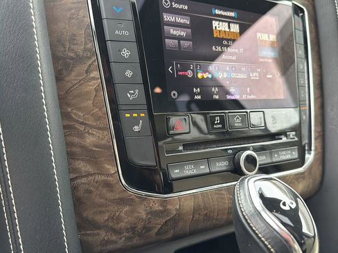 Used 2021 INFINITI QX80 Premium Select w/ Cargo Package image 24