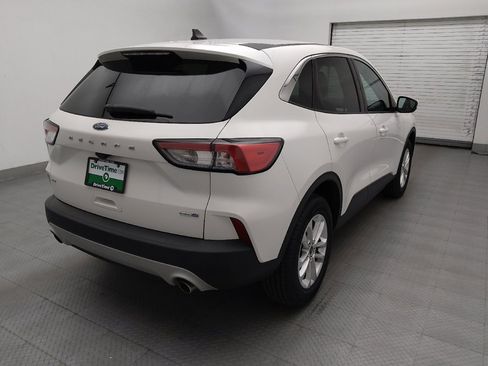 Used 2020 Ford Escape SE AWD/4WD image 9